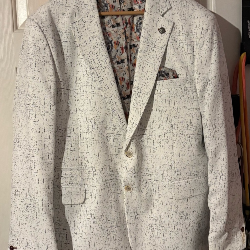 Men's White and Navy Blazer Laverita